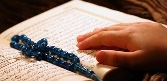 استخاره با تسبیح