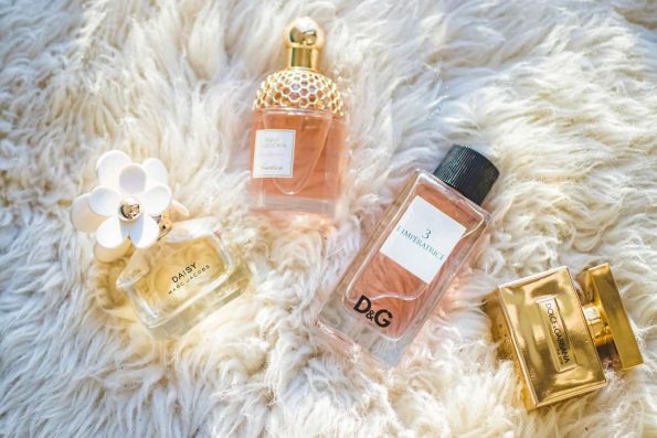 تعبیر خواب عطر برای دختر مجرد،زن متاهل 1 تعبیر خواب عطر امام صادق