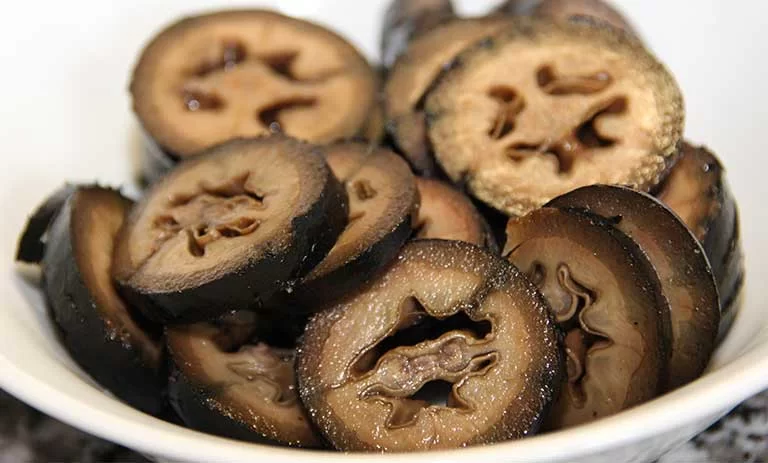 طرز تهیه ترشی گردو 1 طرز تهیه ترشی گردو